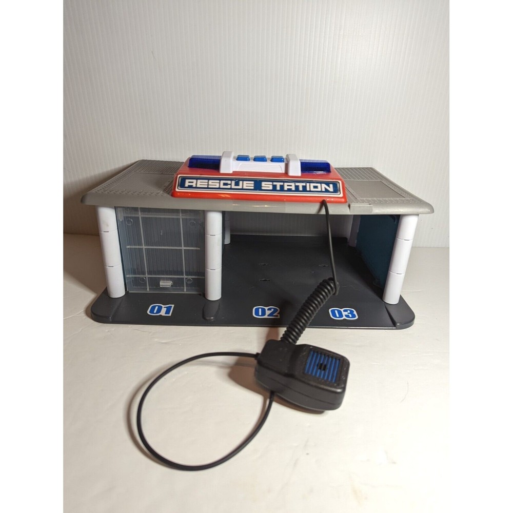 Adventure Force Rescue Station Fire Ambulance Police Dispatch Blue Lights Sounds